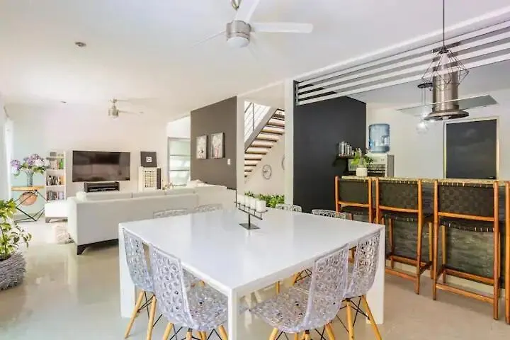 Lux 4Br Playacar Villa With Pool Playa del Carmen
